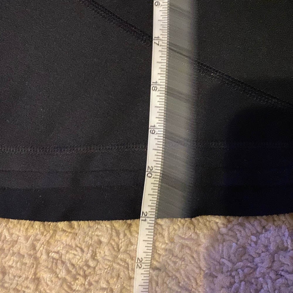 Mountain Hardwear Black mini Skirt - Picture 6 of 8